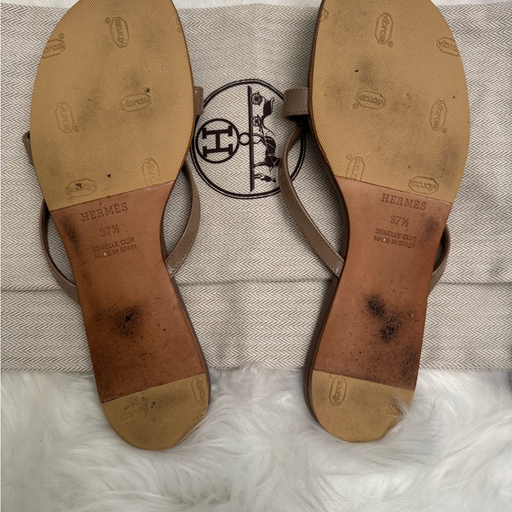 Hermes Corfou Leather Sandals - Picture 2 of 12